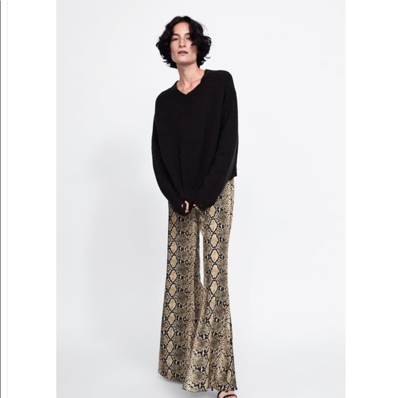 zara snake pants
